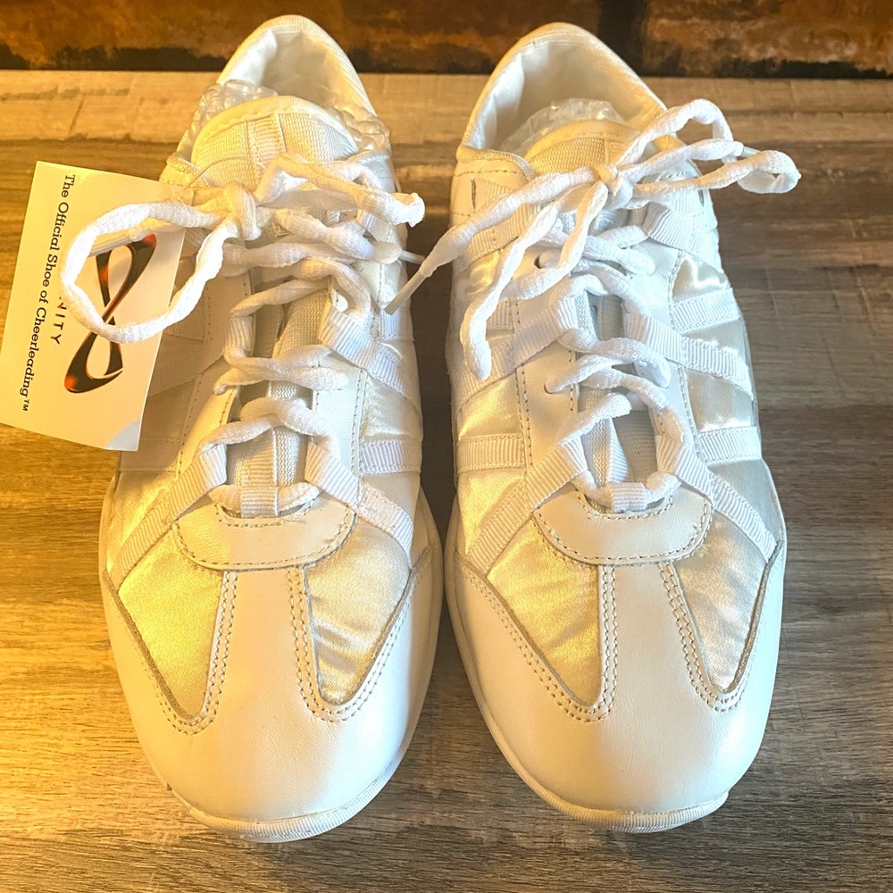 Nfinity Evolution Cheer Shoes White New